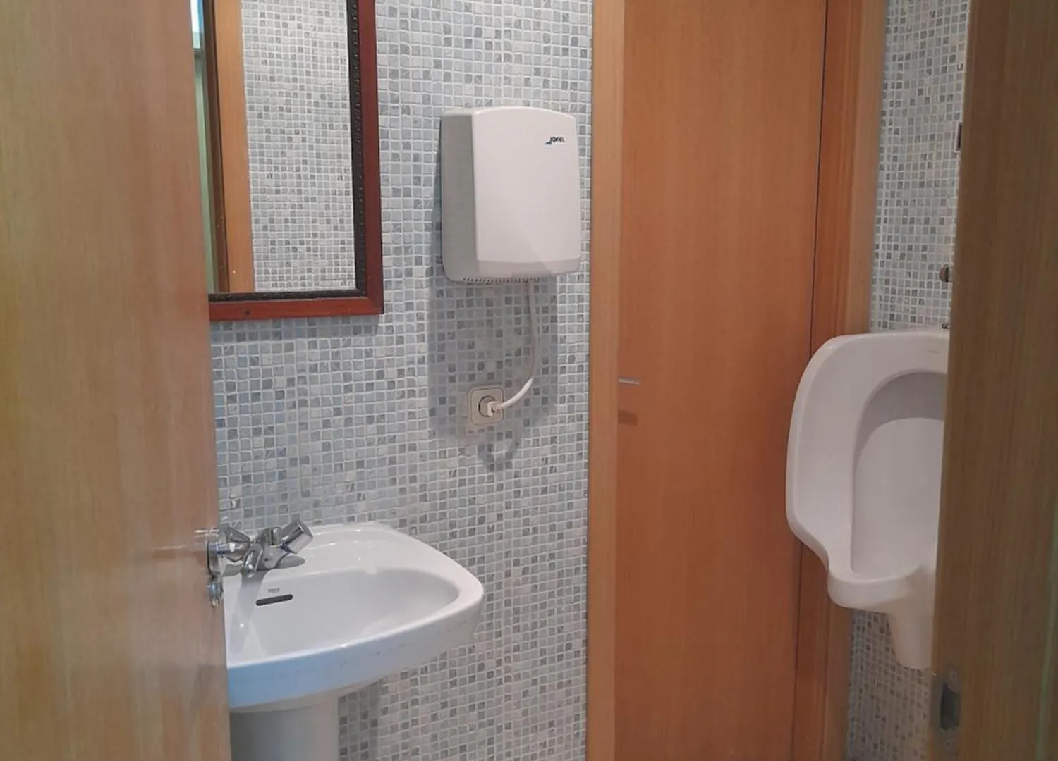 Hostel M Torres Madrid